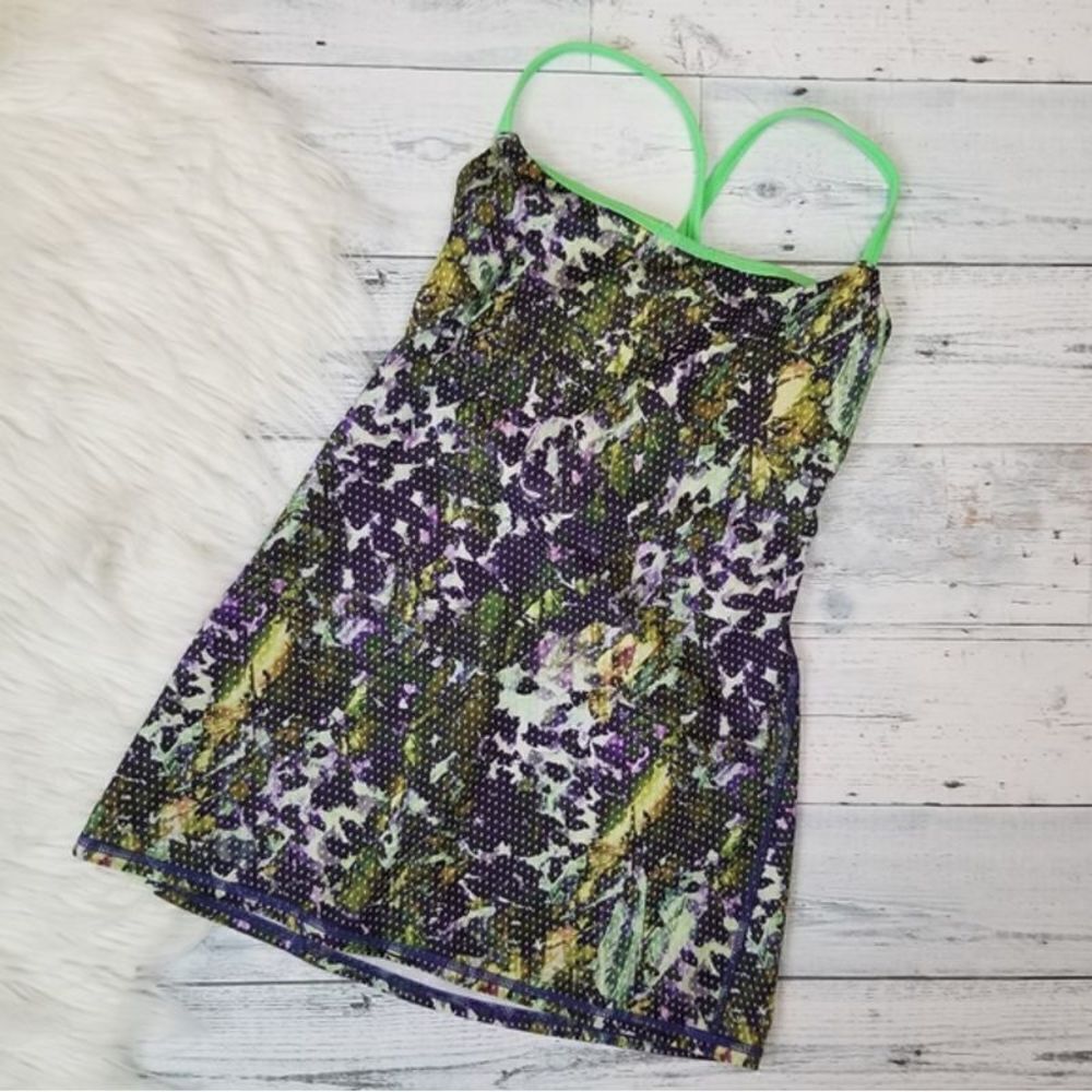 Lululemon Dancing Warrior Tank Sz 6
